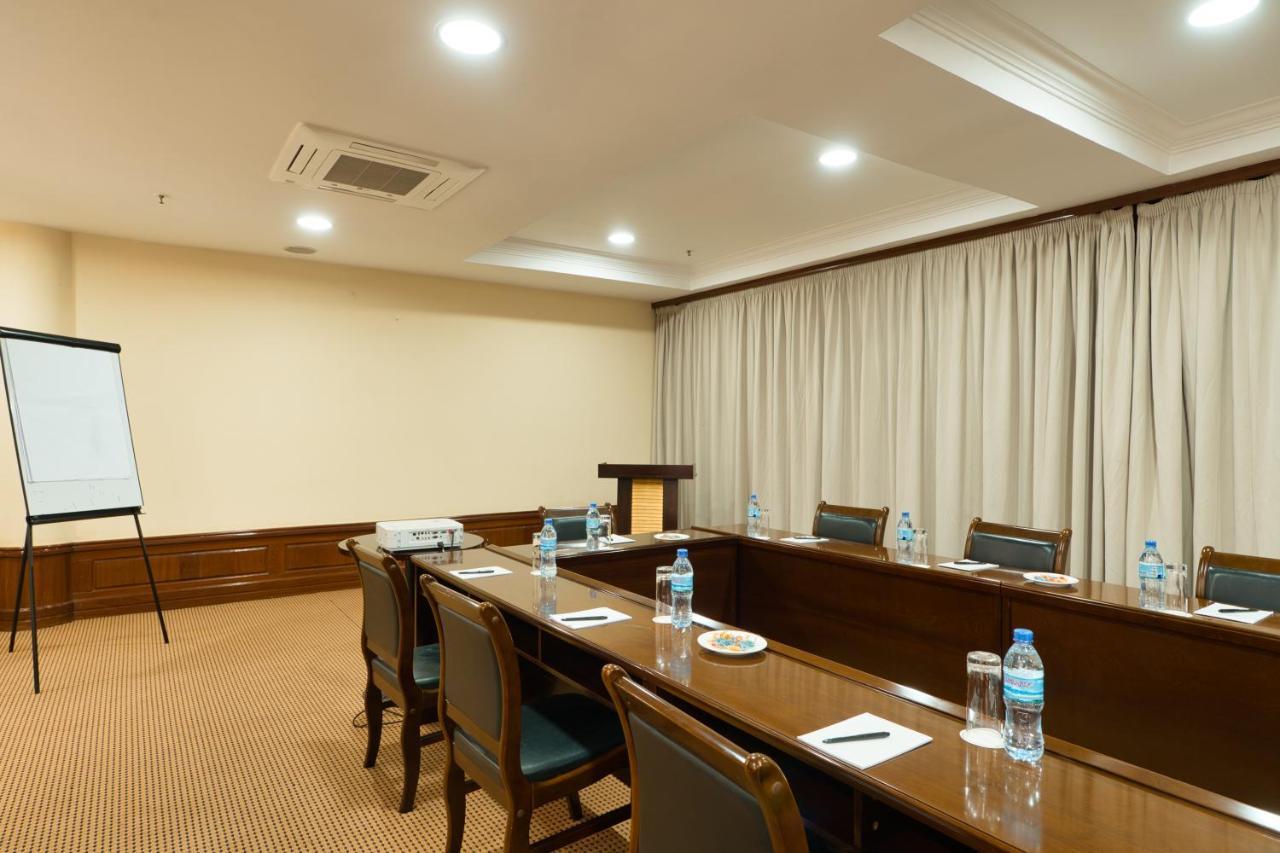 Kibo Palace Hotel Arusza Zewnętrze zdjęcie